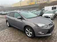 Ford Focus Titanium X Voll-Ausstattung Motorproblem Wuppertal - Barmen Vorschau