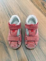 superfit schuhe sandalen sommer 23 rot klettverschluss Niedersachsen - Vastorf Vorschau