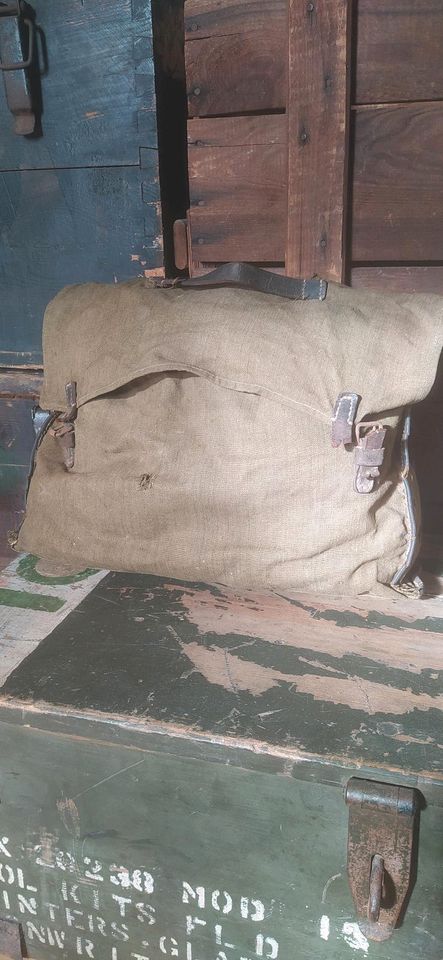 Kleidertasche Wehrmacht in Bad Münder am Deister