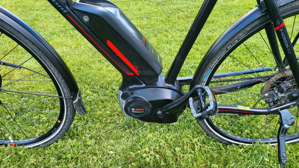 Bergamont ebike etrecking e bike 56cm in Hohenahr