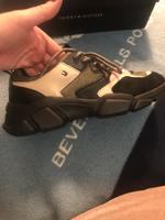 Tommy Hilfiger Schuhe,Größe 39,Neu,NP 150€ Nordrhein-Westfalen - Düren Vorschau