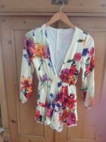 kurzer Jumpsuit langarm mit Blumen, sehr besonders, Gr. XS, neu!! Bayern - Karlstein Vorschau