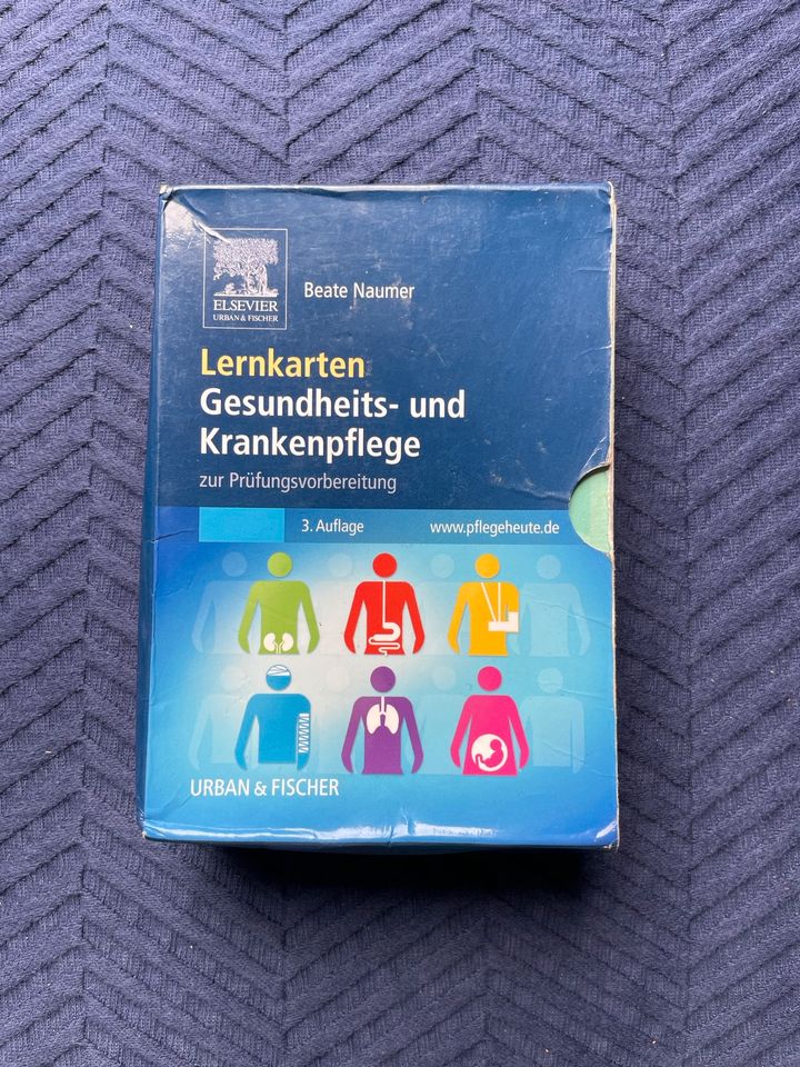 Lernkarten Gesundheits- und Krankenpflege in Bonn