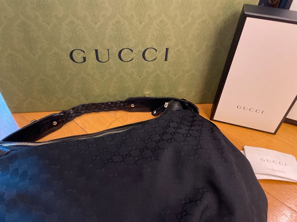 Original Gucci  Hobo Sattle Bamboo Bag schwarz mit Rechnung in Saarbrücken