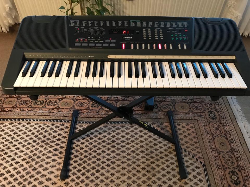 Casio CT 770 in Nordrhein Westfalen Oberhausen kleinanzeigen