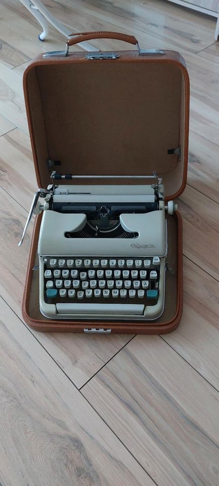 Schreibmaschine in Bad Honnef