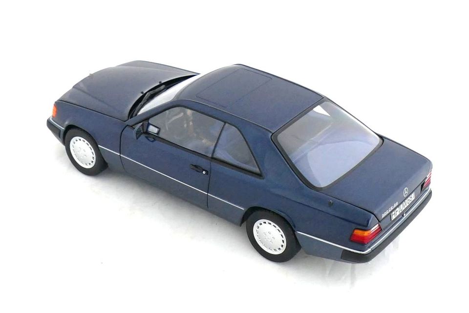 Norev - Modellauto 1:18 - Mercedes 300 CE-24 Coupé 1990 - in Driedorf
