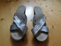 Damen Schuhe Pumps Latschen Sommerschuhe Gr. 38 silber Pantolette Sachsen - Torgau Vorschau