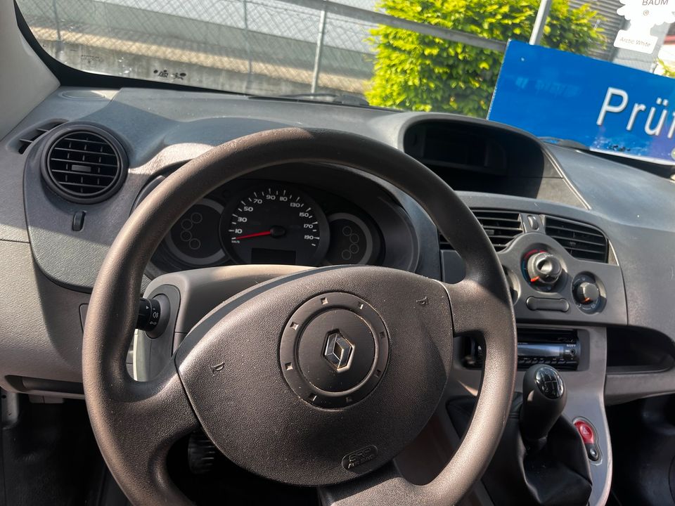 Renault Kangoo Grand Technisch im einwandfreien Zustand in Wiesbaden
