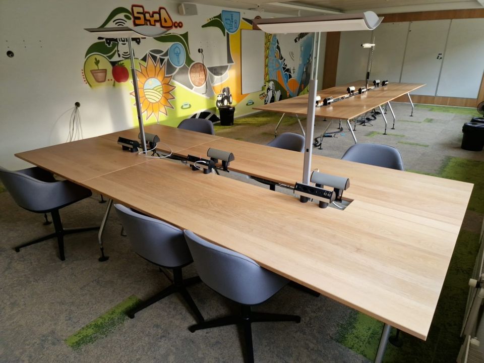 XL Vitra Konferenztisch 3,60m lang Echtholz in Wietmarschen