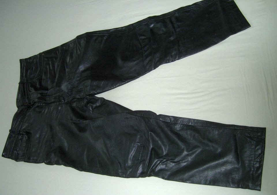 Herren Bikerhose Gr. 56 in Röbel