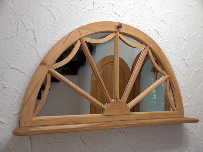 Spiegel mit Ablage in Fensterformat in Oberhausen