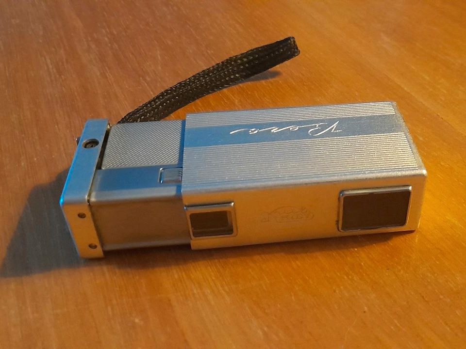 Kiev Vega Miniaturkamera Kleinstbild Spionagekamera 16mm Kneb in Köln