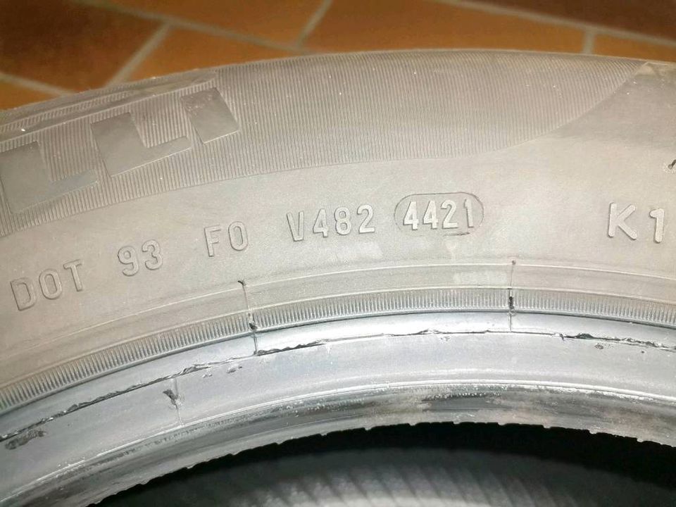 Pirelli P7 Cinturato Sommerferien 205/60 R16 96V in Holle