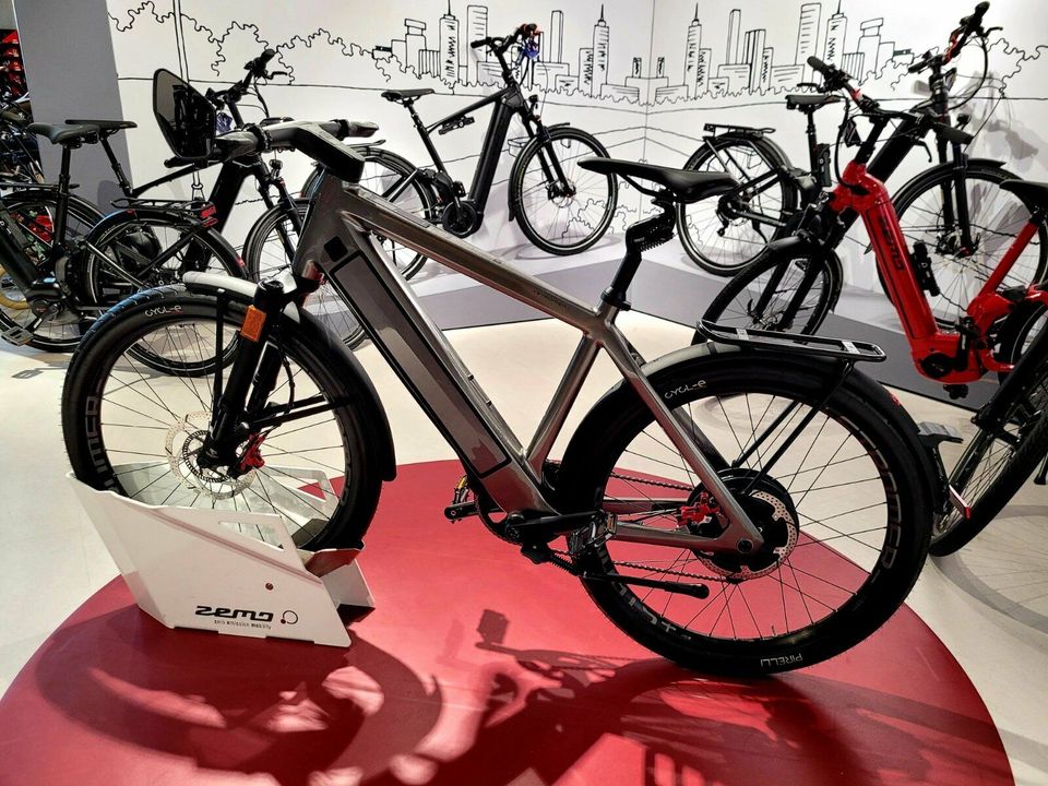 Stromer ST5 ABS RH: L 11G 27,5" DI2 983Wh mit Federgabel S-PEDELE in Borken