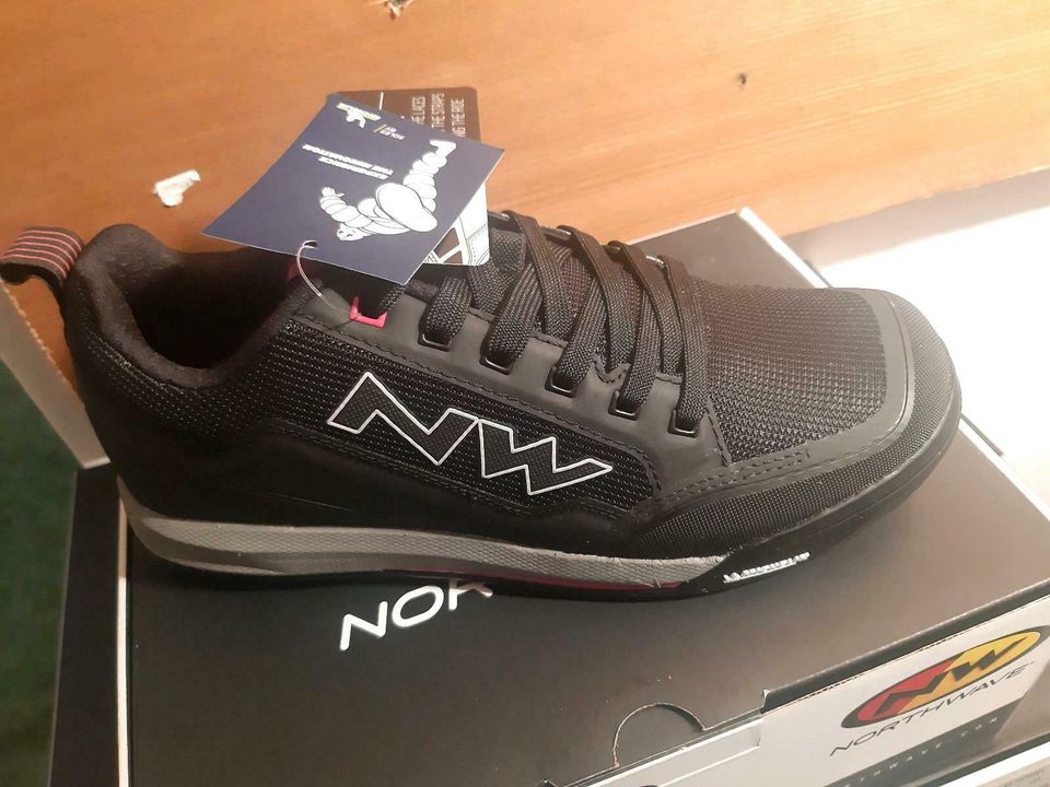 Northwave Clan WMN MTB Flatpedal Schuhe Damen MTB *Restposten* in Immenstadt