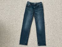 s.oliver Jeans Pelle regular fit Gr. 140 Köln - Rath-Heumar Vorschau