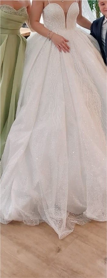 Gelinik Brautkleid Hochzeitskleid schleppe in Garbsen