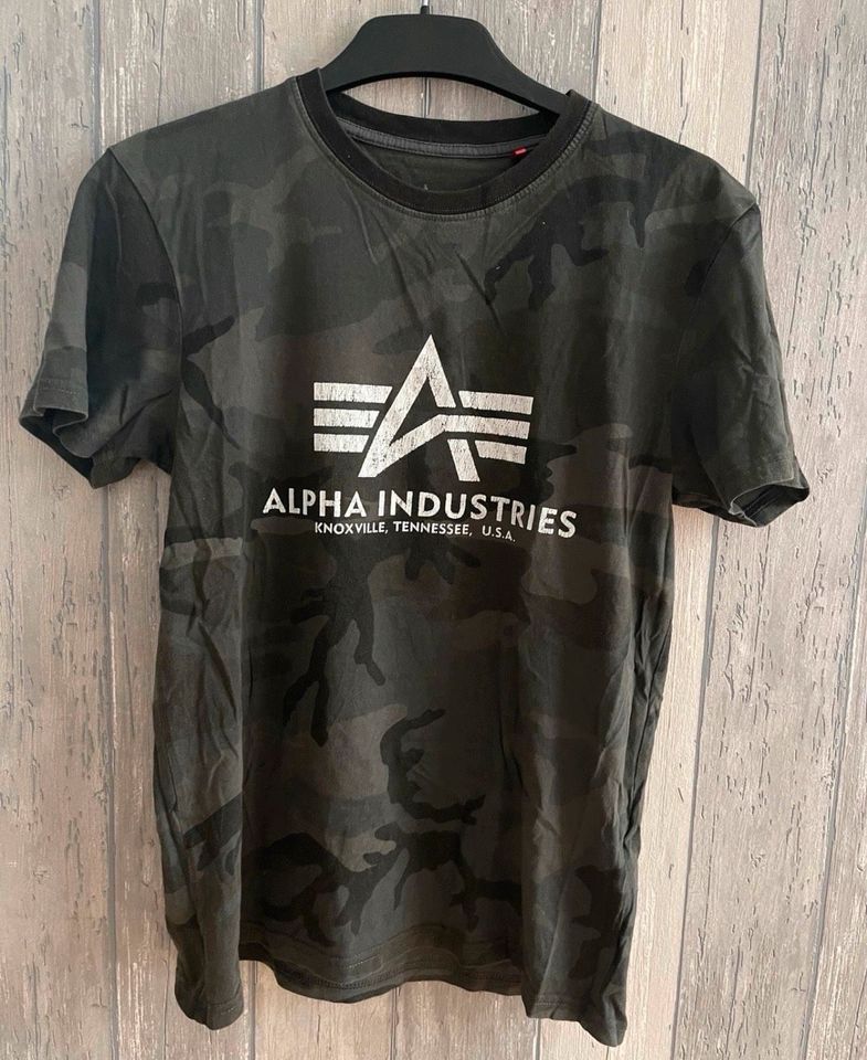 Alpha Industries T Shirt Gr 158/164 es steht XS drin in Hattingen