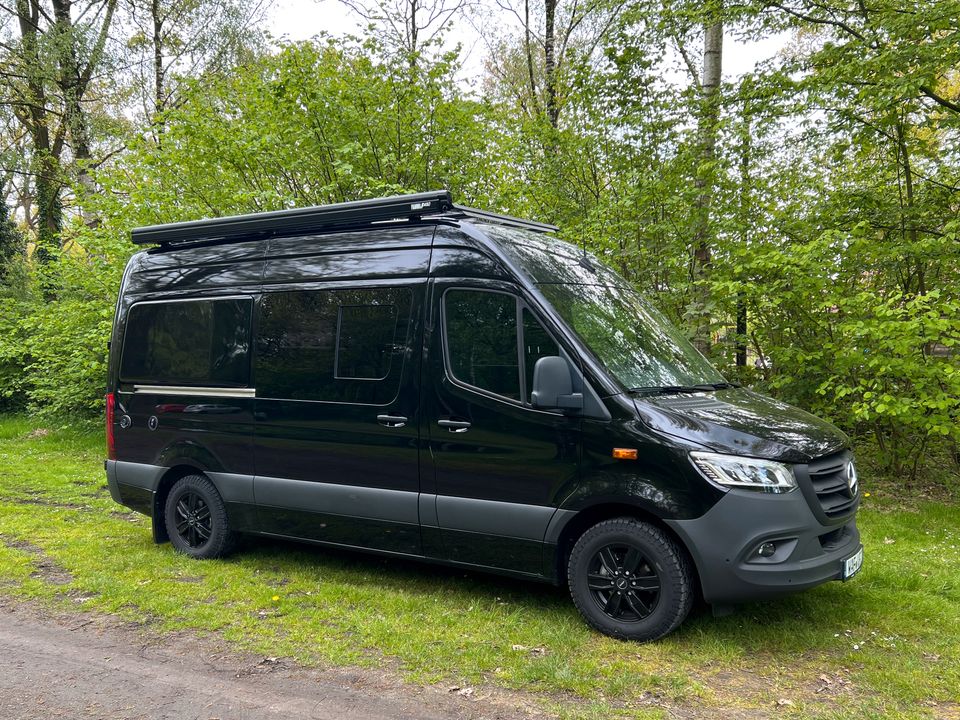 Mercedes Benz Sprinter Camper Van Individual Ausbau Autark in Centrum