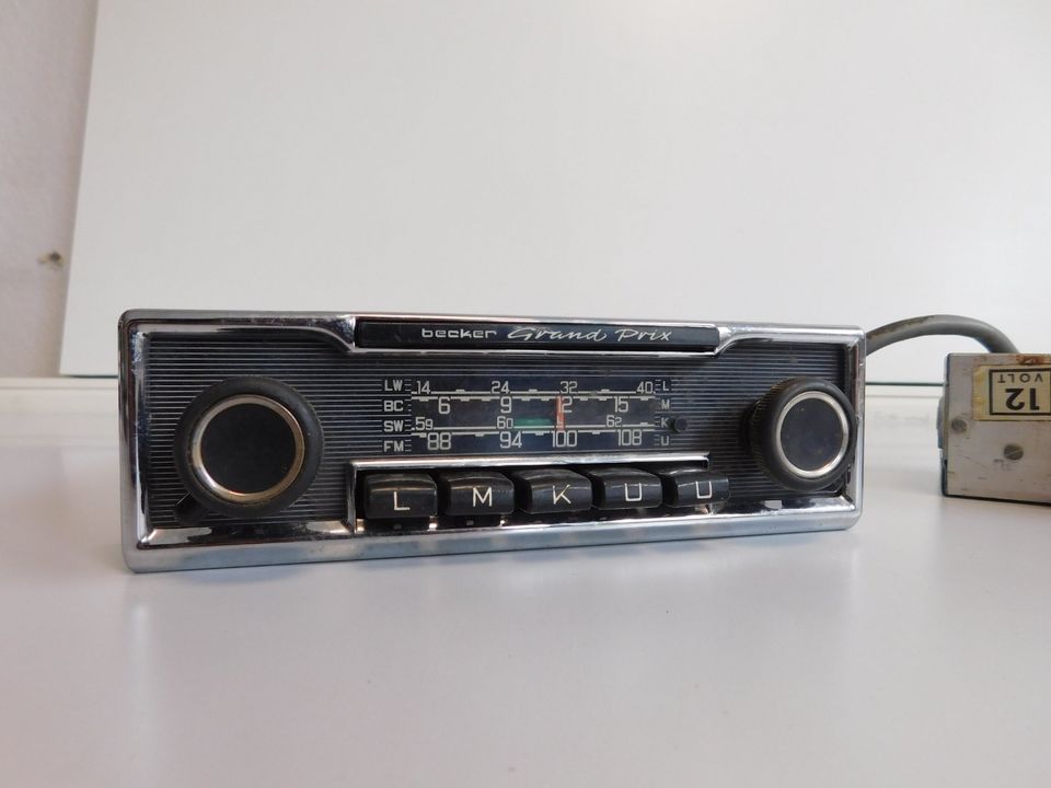 Becker Grand Prix - C 013925 - Mercedes Auto Radio Original in Winnenden