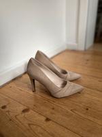 Graceland Beige Velour Leder Absatzschuhe Hochzeitsschuhe Pumps Pankow - Weissensee Vorschau