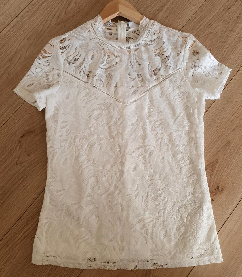 Vila T Shirt Gr. M Spitze NEU in Offenberg