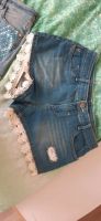 Jedes Teil 2€ Hotpants, T-Shirt, Pullover XS/S Kleidungspaket Wuppertal - Oberbarmen Vorschau