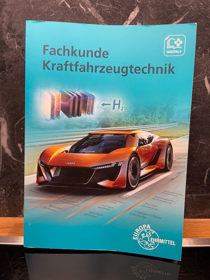 Fachkunde Kraftfahrzeugtechnik Ausbildung Buch Kraftfahrzeug in Trier
