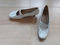 Tamaris Hochzeitsschuhe Pumps Gr. 42 Nordrhein-Westfalen - Hamminkeln Vorschau
