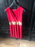 Rotes Kleid mit goldenen Detail Häfen - Bremerhaven Vorschau