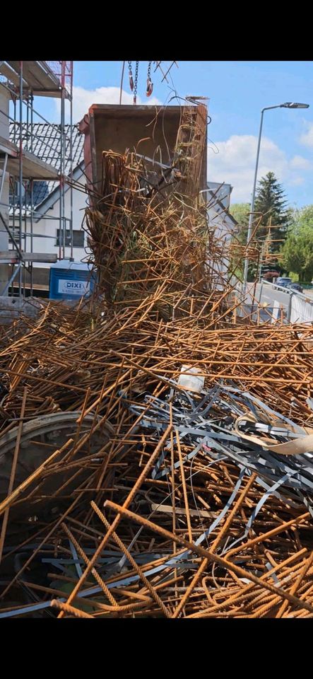 Altmetall Abholung metallschrott Eisenschrott schrotthändler in Neuss