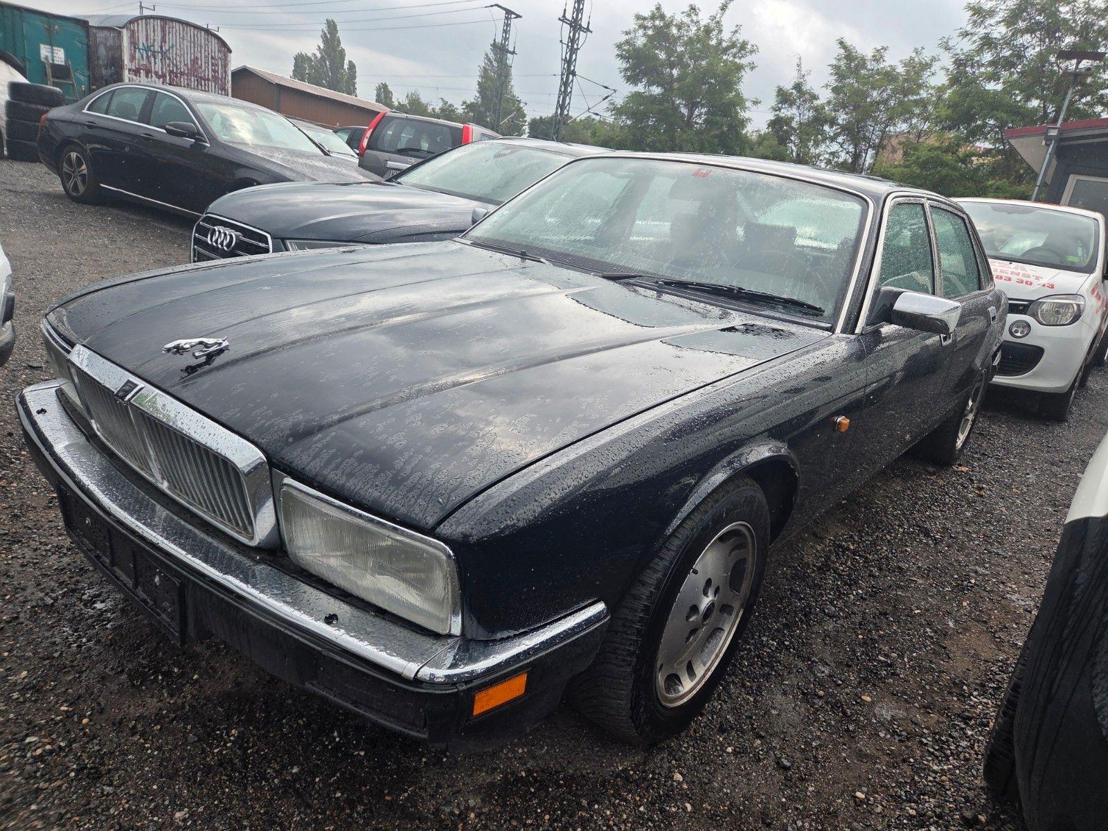 Abbildung des Autos Jaguar XJ40