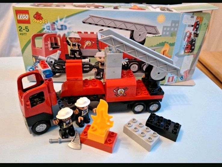Lego Duplo Feuerwehr Löschfahrzeug in Moosthenning