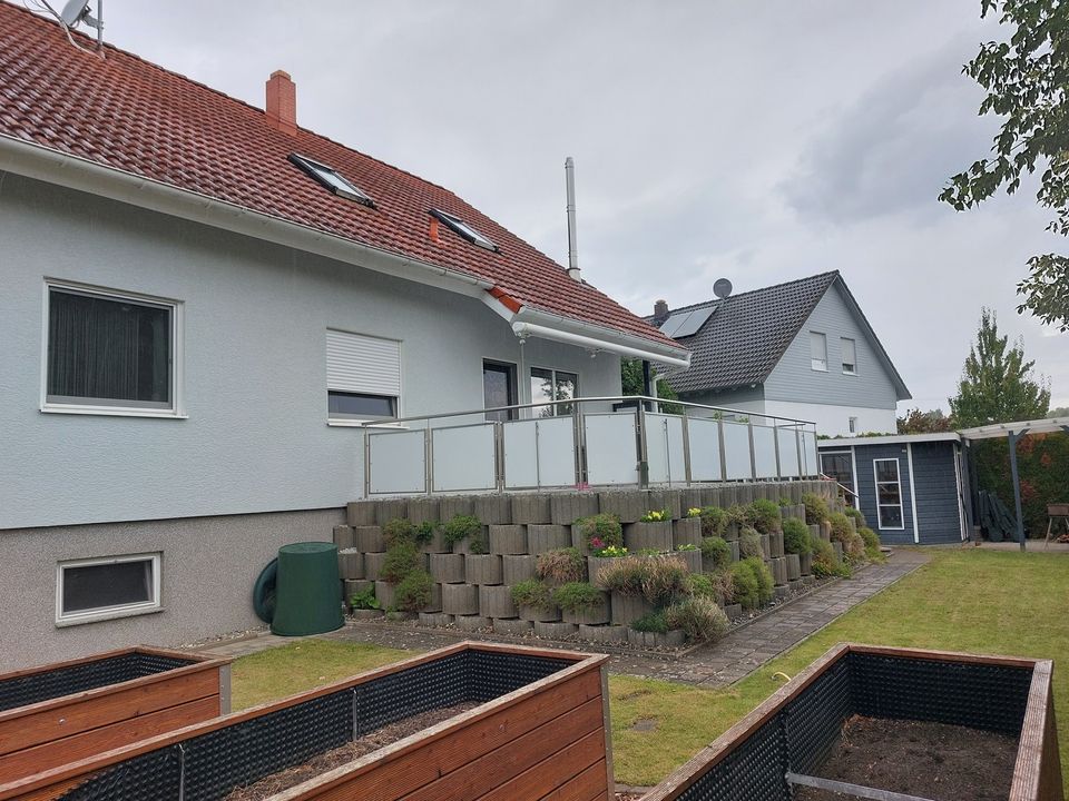 Zweifamilienhaus mit Doppelgarage in Mühlhausen-Ehingen in Mühlhausen-Ehingen