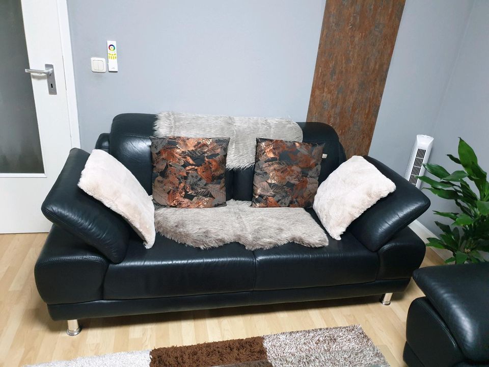 2× Leder sofas in Regensburg