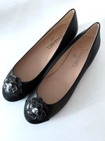 Chanel Ballerinas Schwarz 38,5 Leder Metall Kamelie Perle CC Logo Hamburg-Nord - Hamburg Uhlenhorst Vorschau