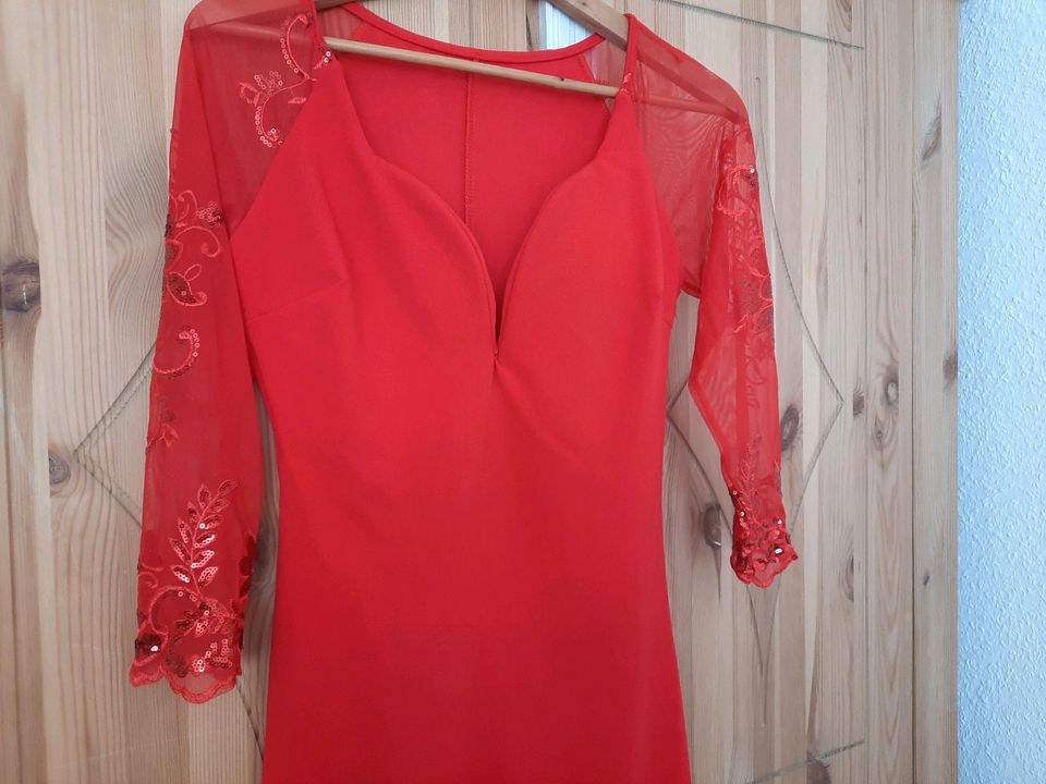 Neu * Damen Rot Kleid Gr.36 Spitze in Erkrath