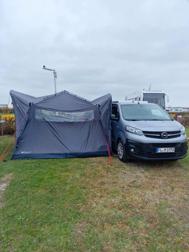 Opel Vivaro C mit Autark Paket in Flensburg