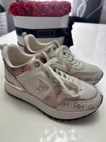 Guess Damen Schuhe Größe 39 Hessen - Fulda Vorschau