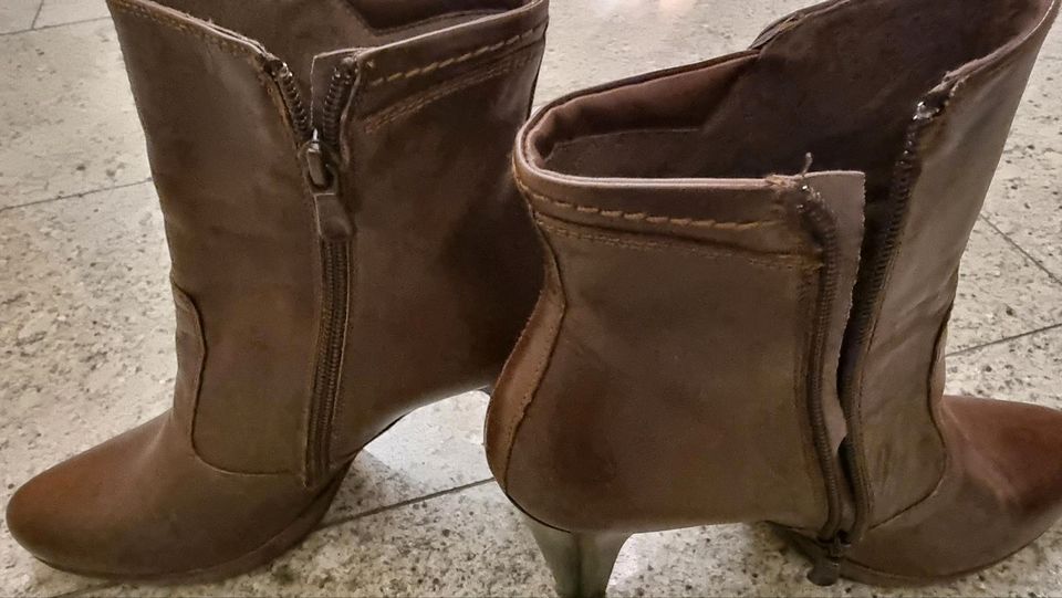 Damenschuhe Stiefeletten, Italien in Leipzig