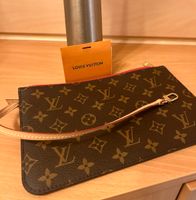 Louis Vuitton  Pochette  Clutch neu Bayern - Regensburg Vorschau