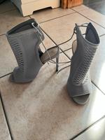 Sandalette Gr. 39 grau Bayern - Zapfendorf Vorschau