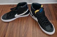 Nike Damen Sneaker Sportschuhe Gr. 37,5 - Neuwertig ! Findorff - Findorff-Bürgerweide Vorschau