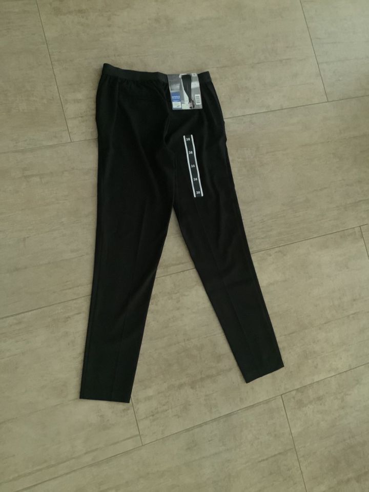 NEU Esmara Business Hose, schwarz, Gr. 38 in Gelnhausen