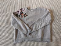 Pullover grau mit Blumen H&M Gr. L Hessen - Hanau Vorschau