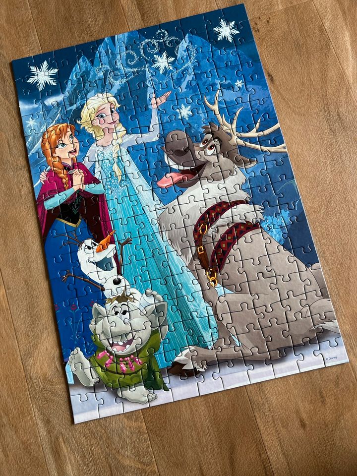 Anna und Elsa Disney Frozen Puzzle 187 Teile / Vollständig in Gudensberg