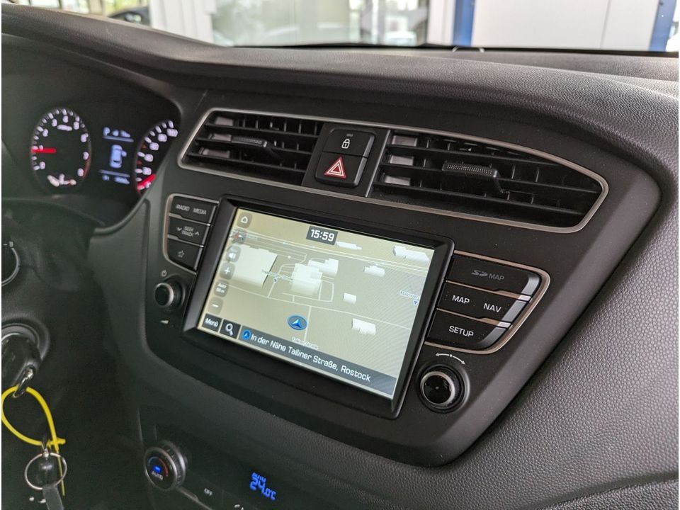 Hyundai i20 Style 1.0 EU6d-T Navi Apple CarPlay Android in Rostock