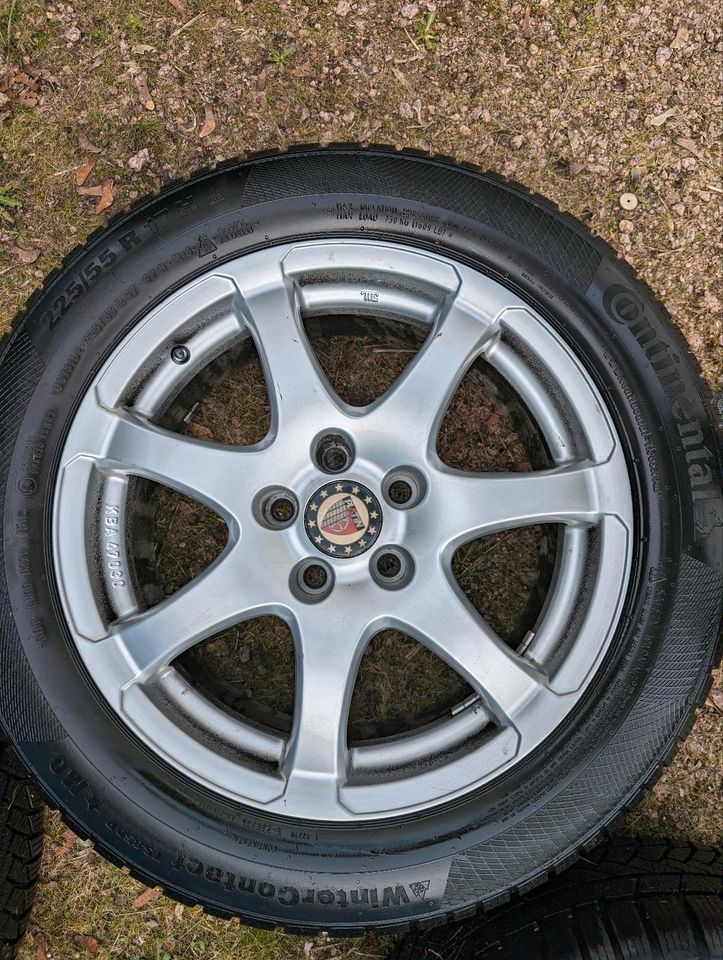 Felgen 17 Zoll 5x112 Winterreifen Continental 225/55 Audi A6 Skod in Meißen