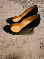 Louboutin Lackpumps Gr. 41/42 München - Ludwigsvorstadt-Isarvorstadt Vorschau